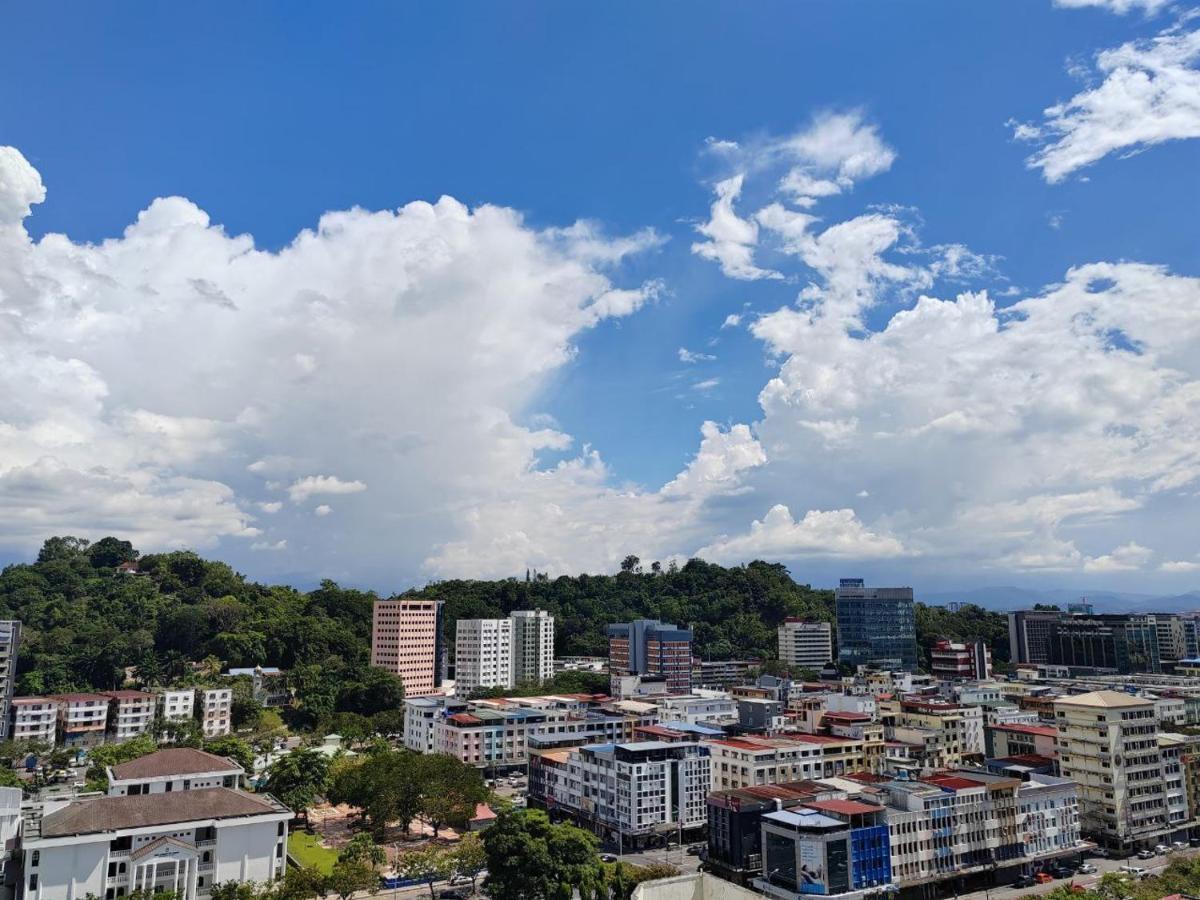 Cityview Studio Apartment At Kota Kinabalu City Centre Exterior photo