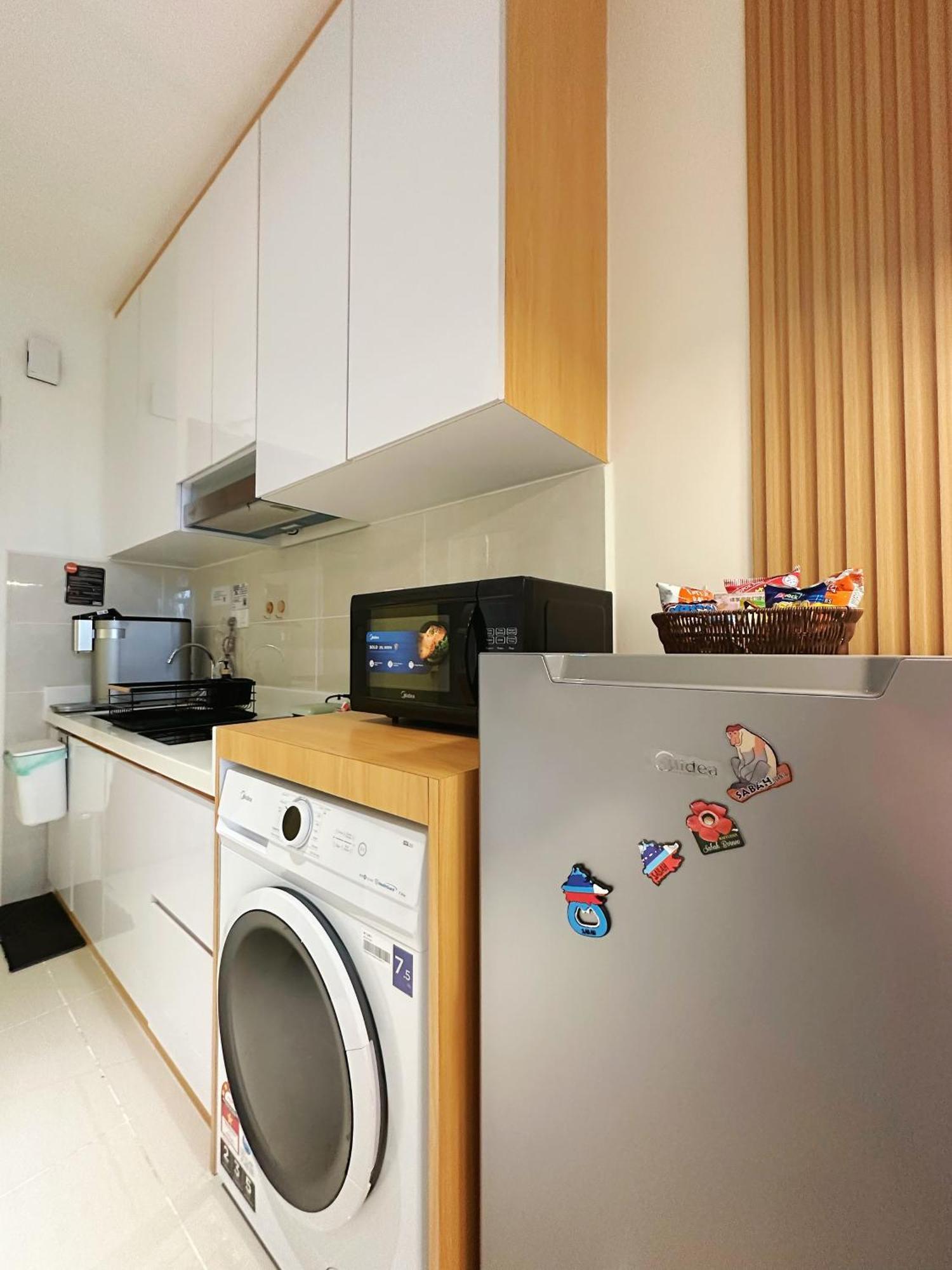 Cityview Studio Apartment At Kota Kinabalu City Centre Exterior photo